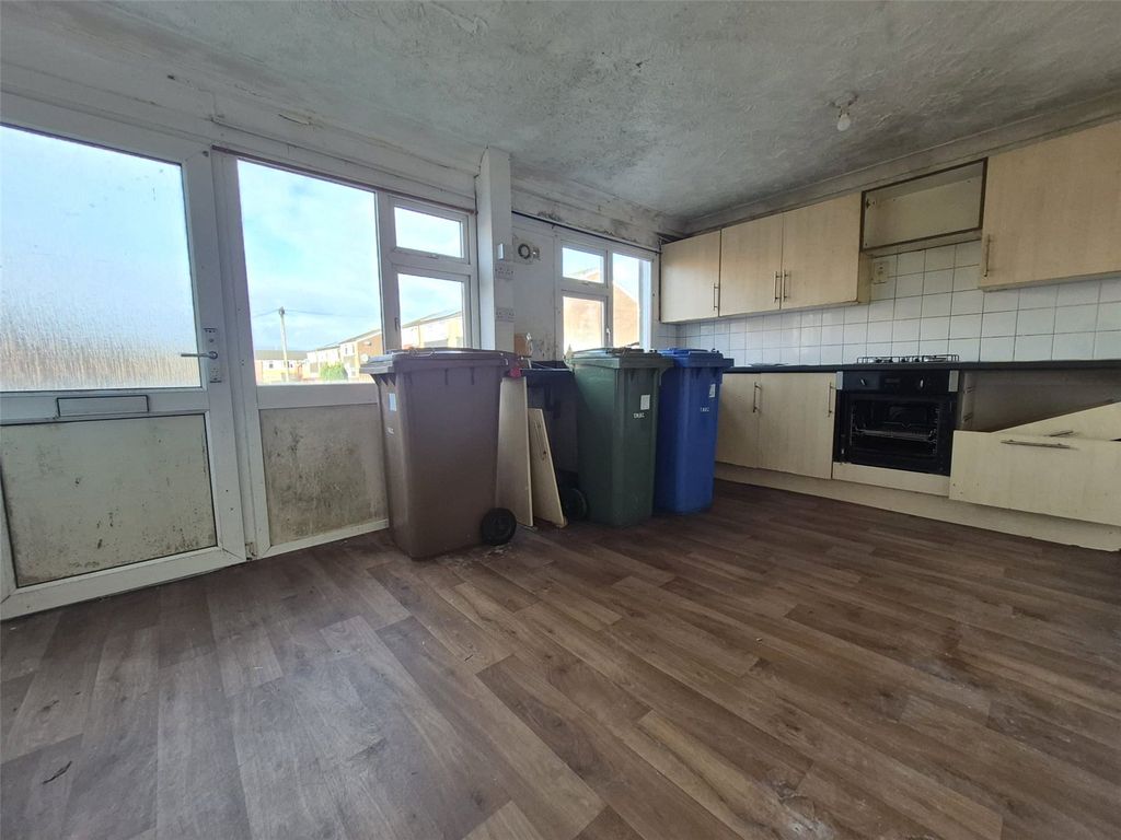 Property photo 3 of 9 Picture No. 07