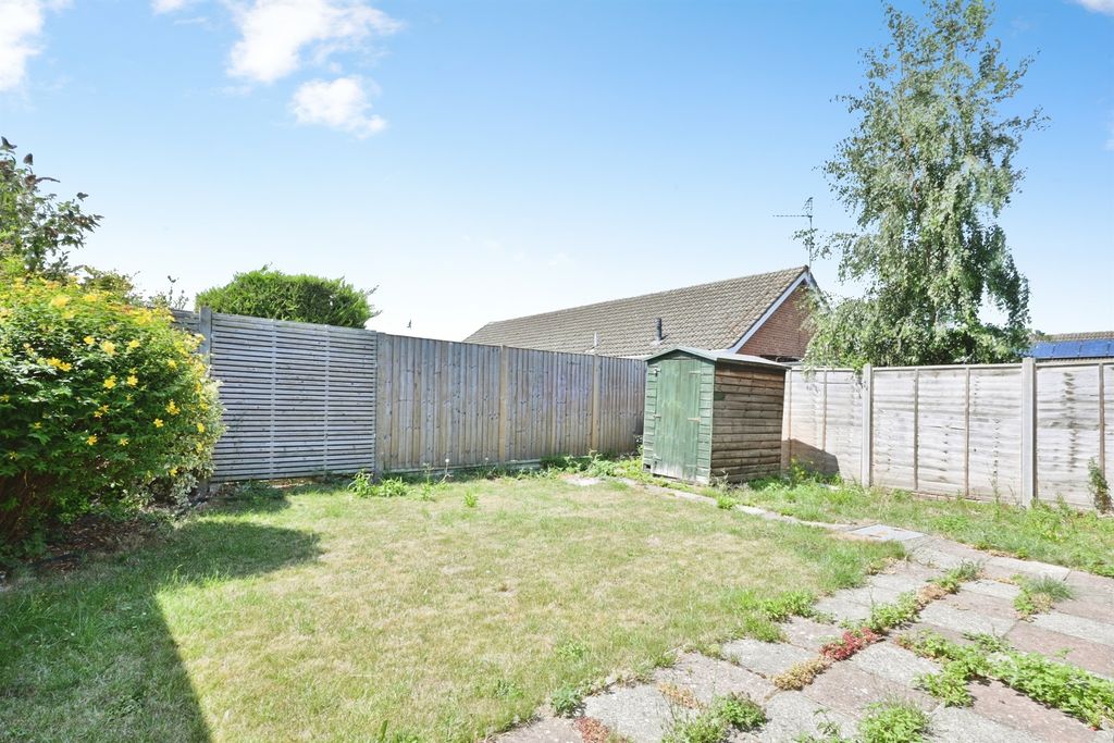 Property photo 2 of 11