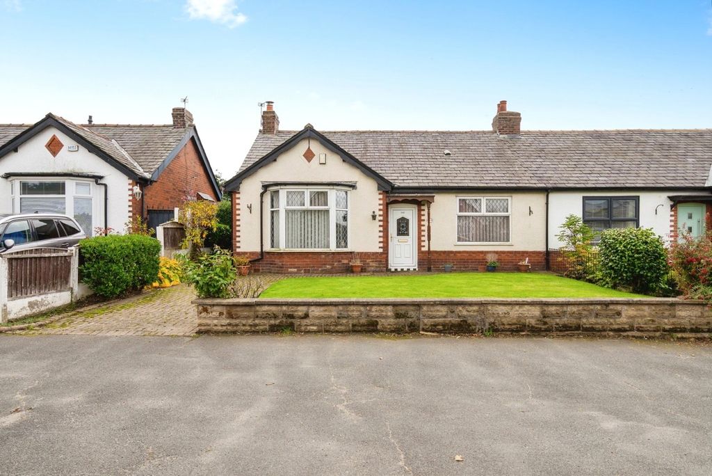 Property photo 1 of 17 Front