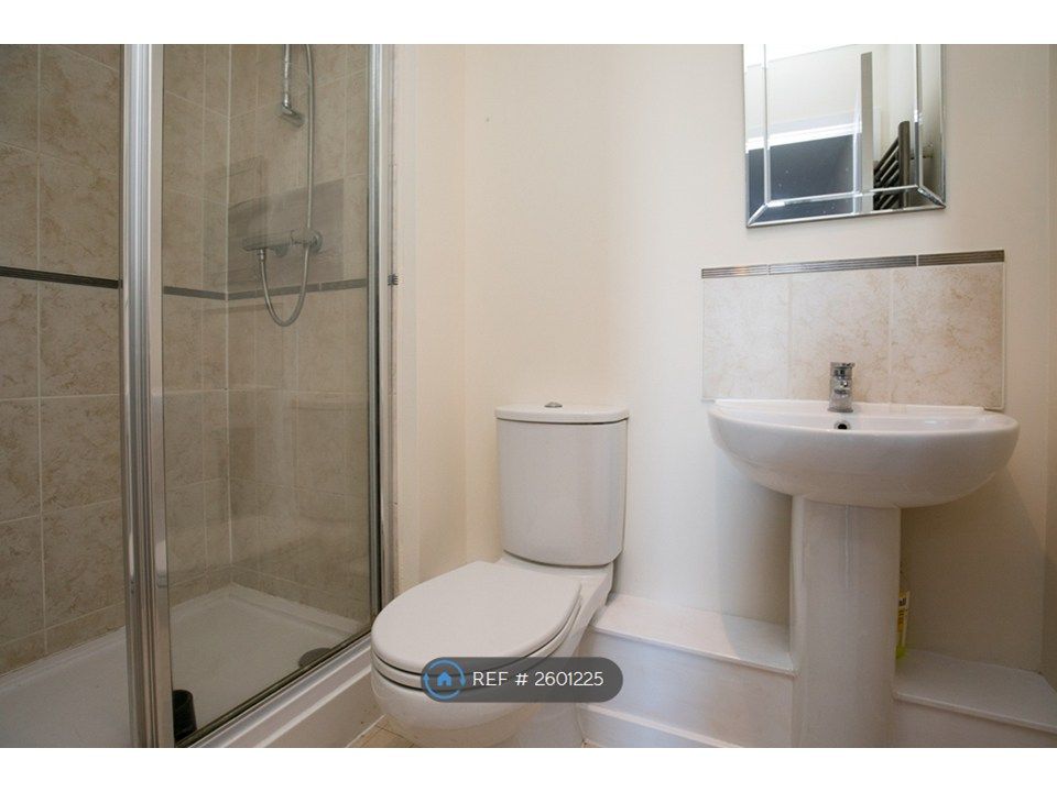 Property photo 3 of 23