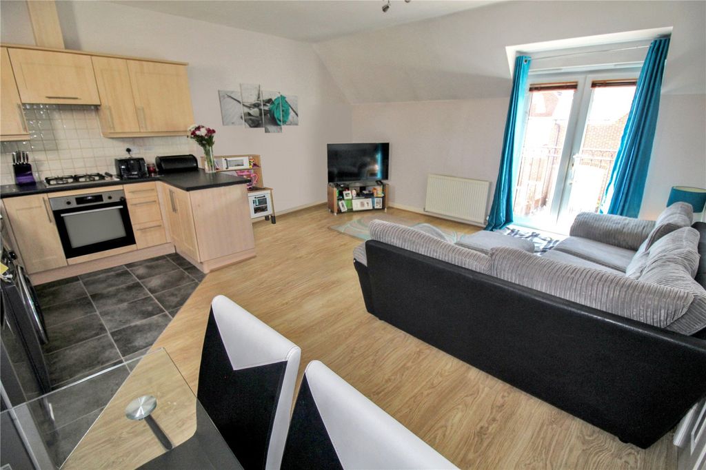 Property photo 3 of 11 Picture No. 06