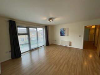 Property photo 3 of 11 Gallery