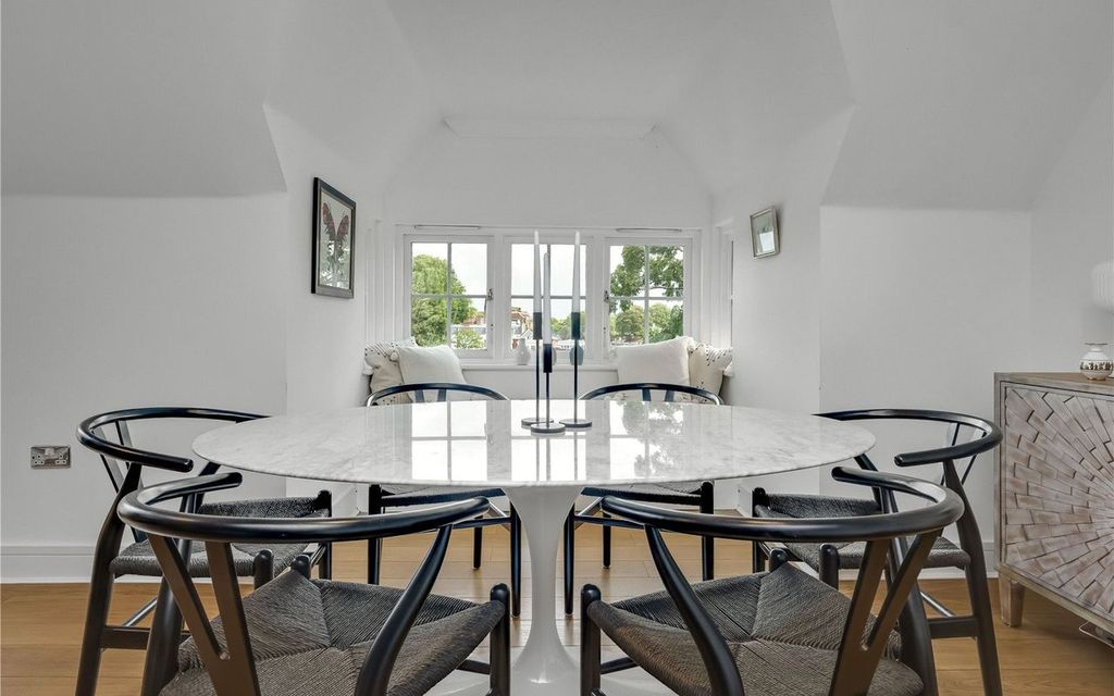 Additional image 7 of 1 bed flat for sale1 Bridge Road, East Molesey KT8