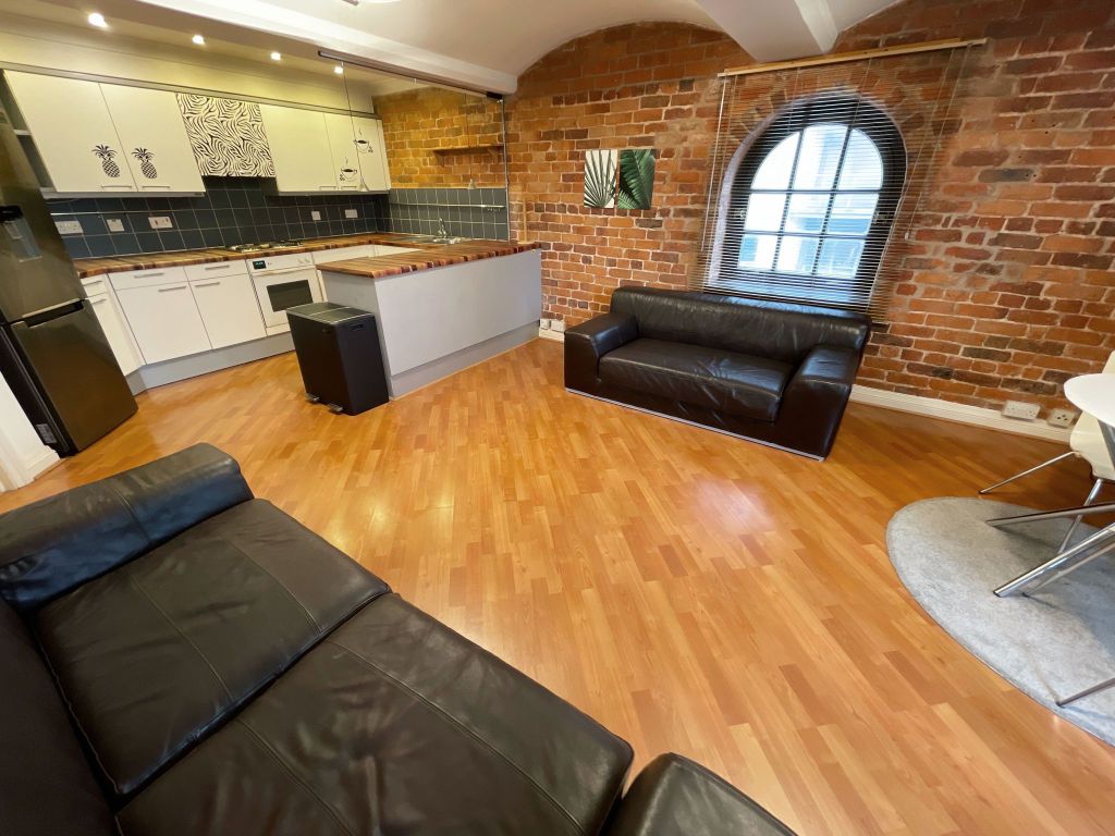 Property photo 3 of 13