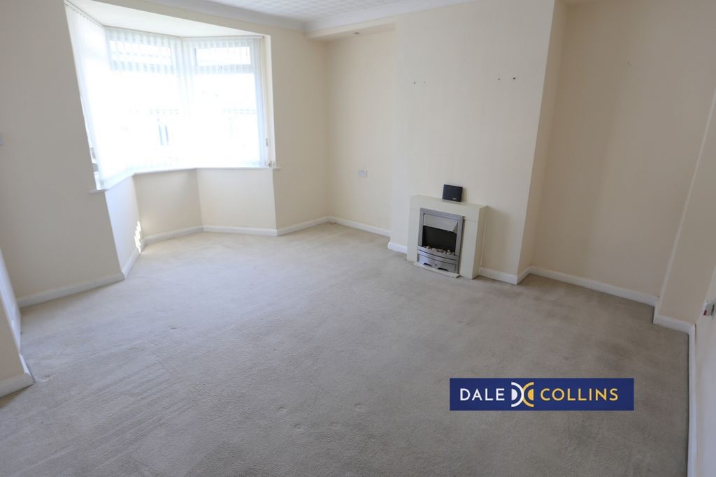 Property photo 2 of 11 Photo 2