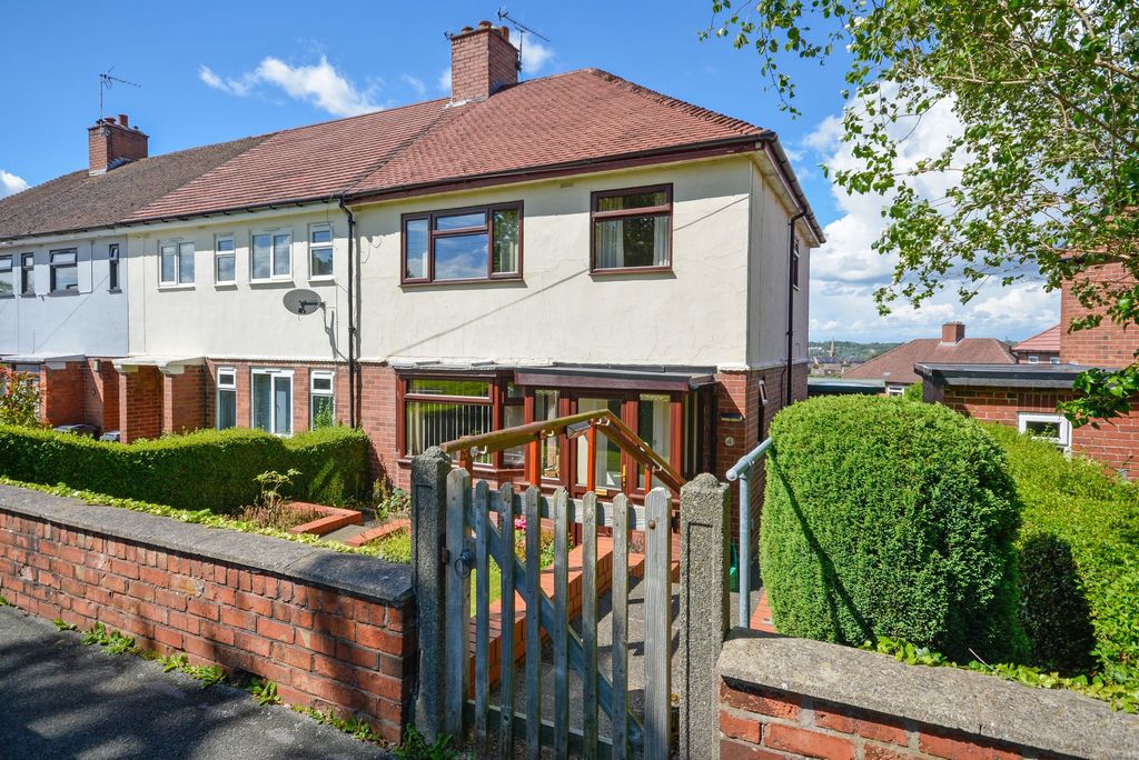 Property photo 1 of 17