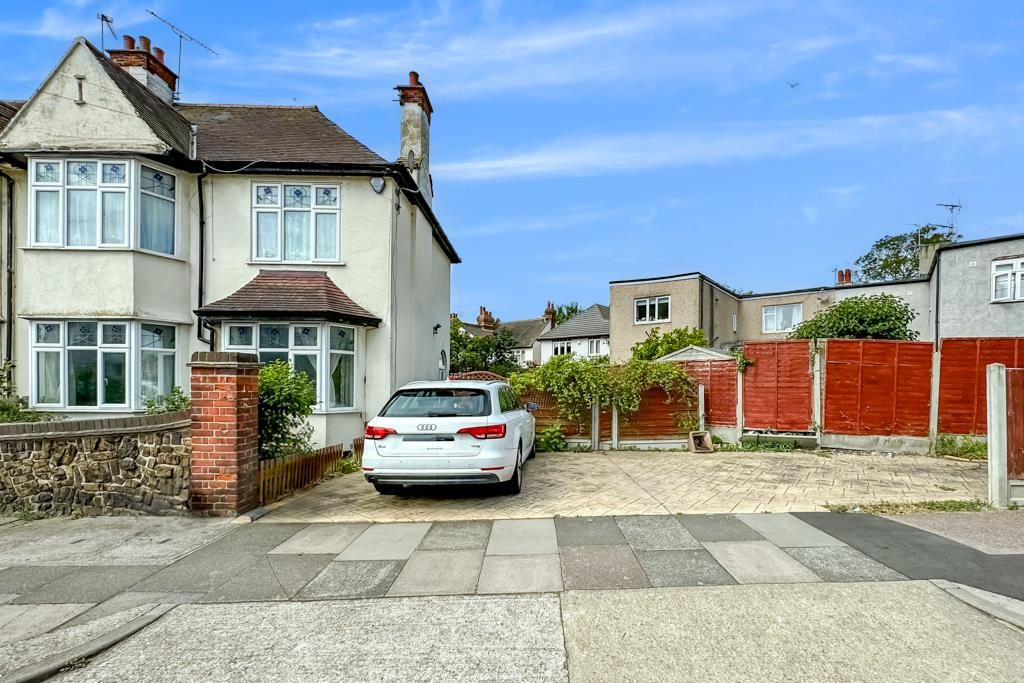 Property photo 2 of 17 Front