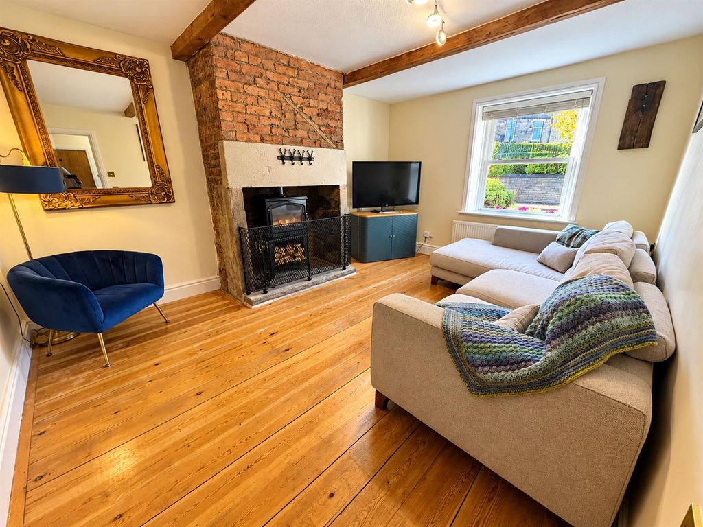 Property photo 2 of 29