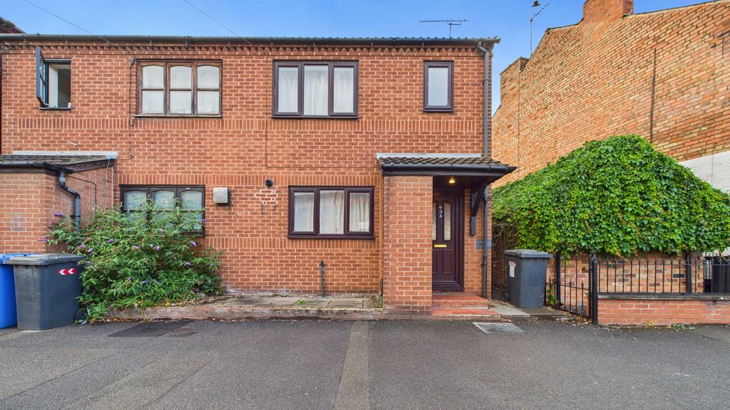 Property photo 1 of 18 4107372