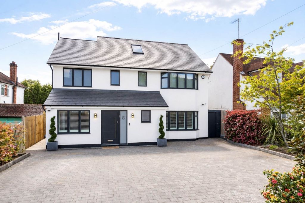 Property photo 3 of 14