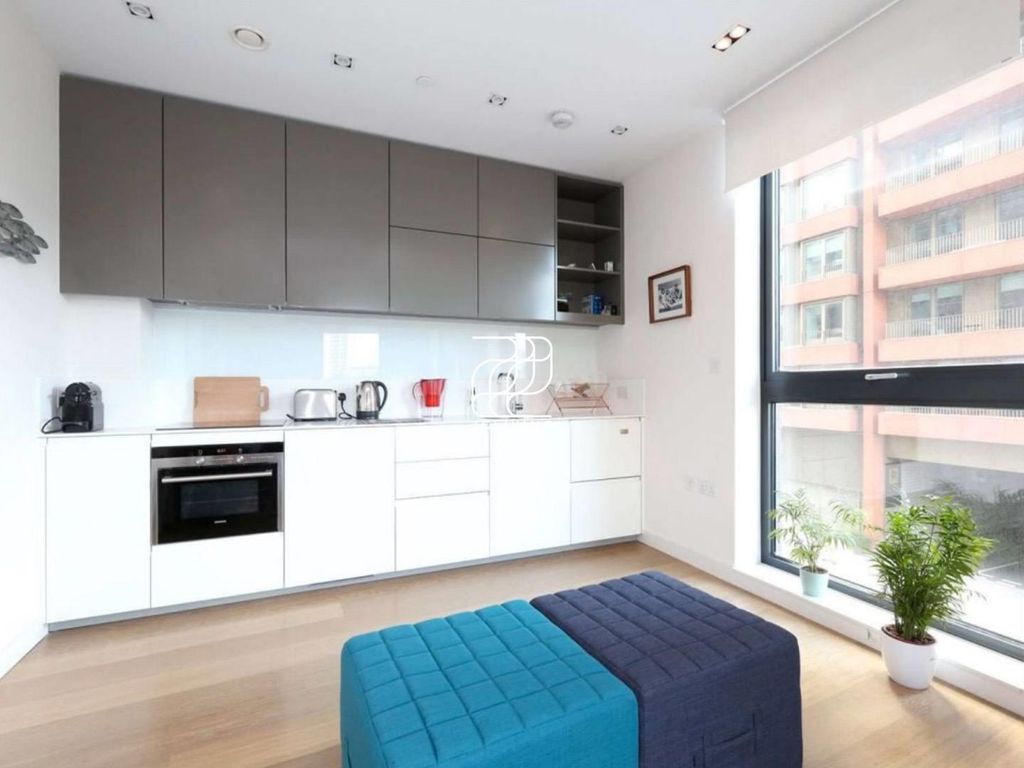 Property photo 3 of 6 F7B600Daf977316cc48039F54787d8Ac.Jpg