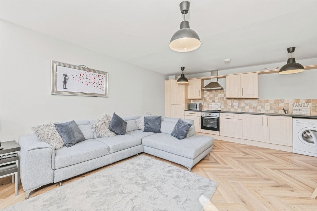 Additional image 8 of 1 bed flat for saleFearnley Mill Drive, Huddersfield HD5