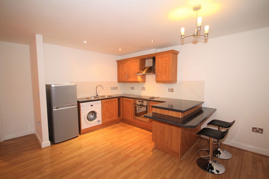 Property photo 2 of 5