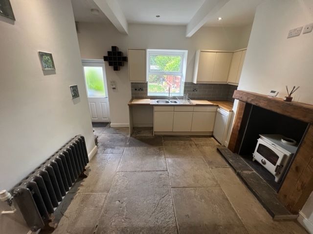 Property photo 3 of 18 Entrance Porch