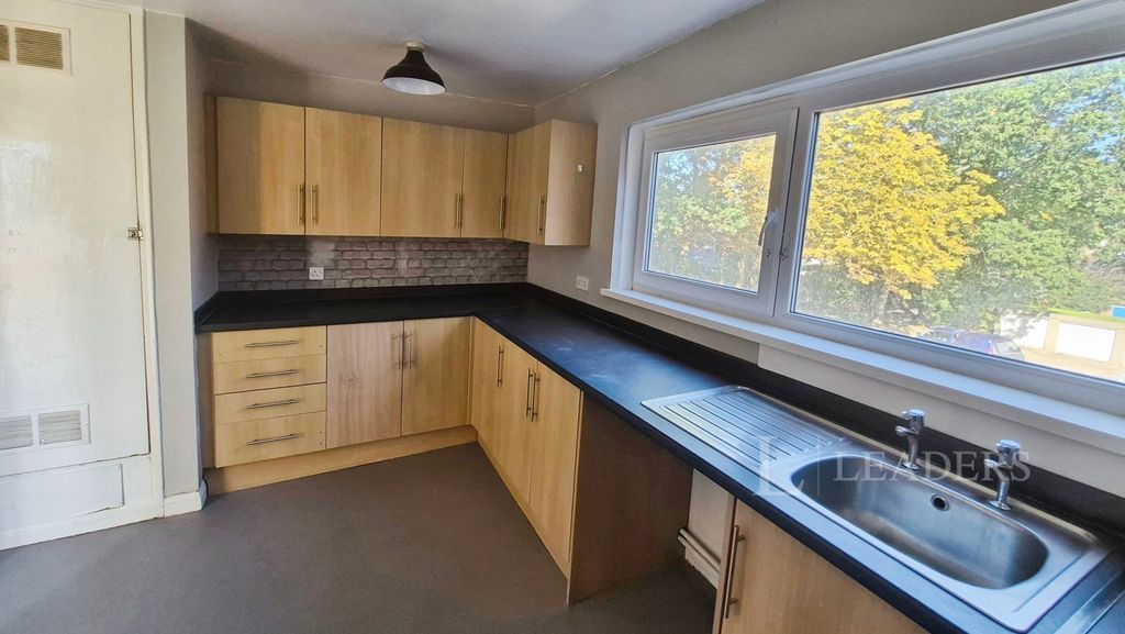 Property photo 2 of 13 Pbox-Img.Jpg