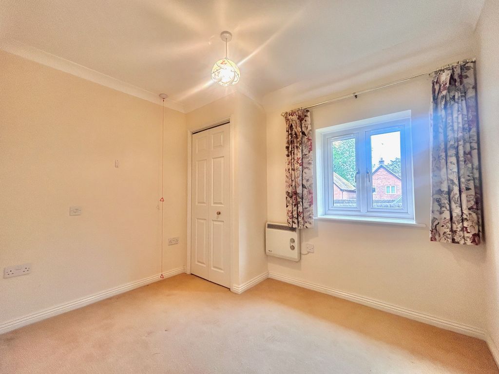 Additional image 10 of 2 bed flat for saleBickerley Road, Ringwood BH24