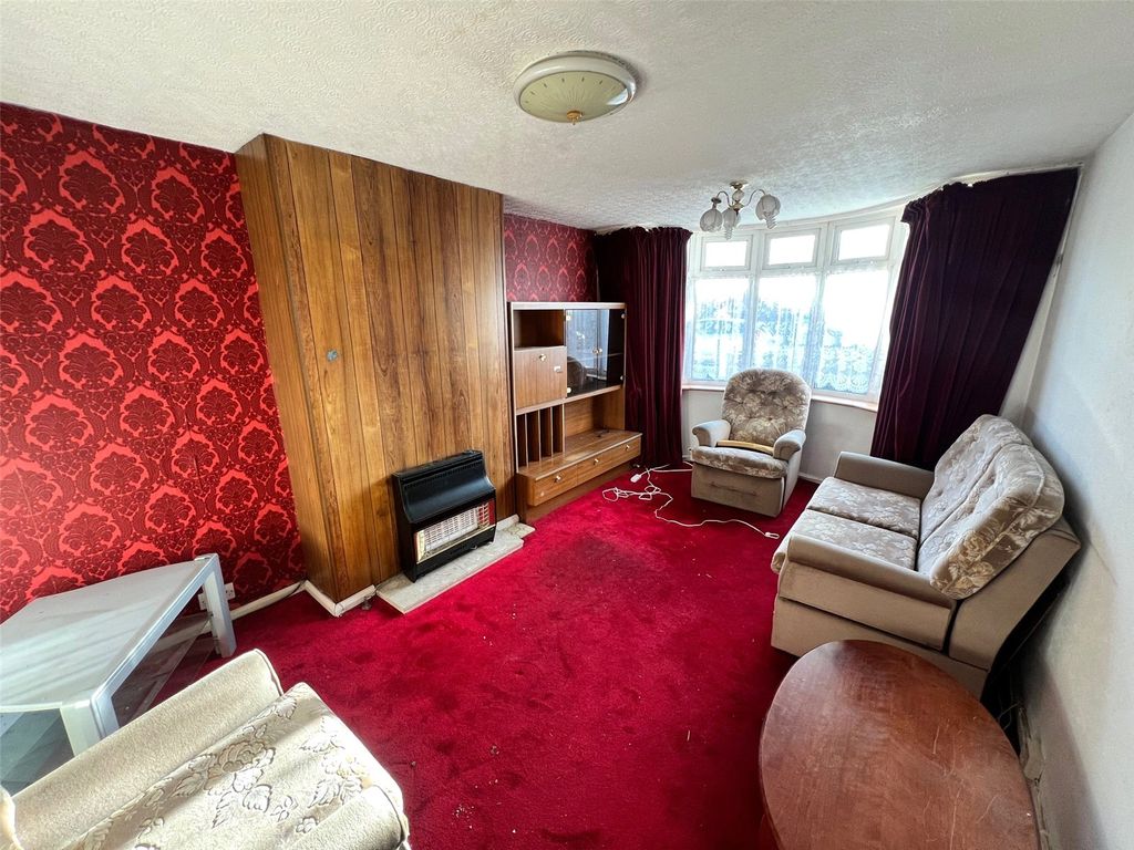 Property photo 2 of 10 Picture No. 04