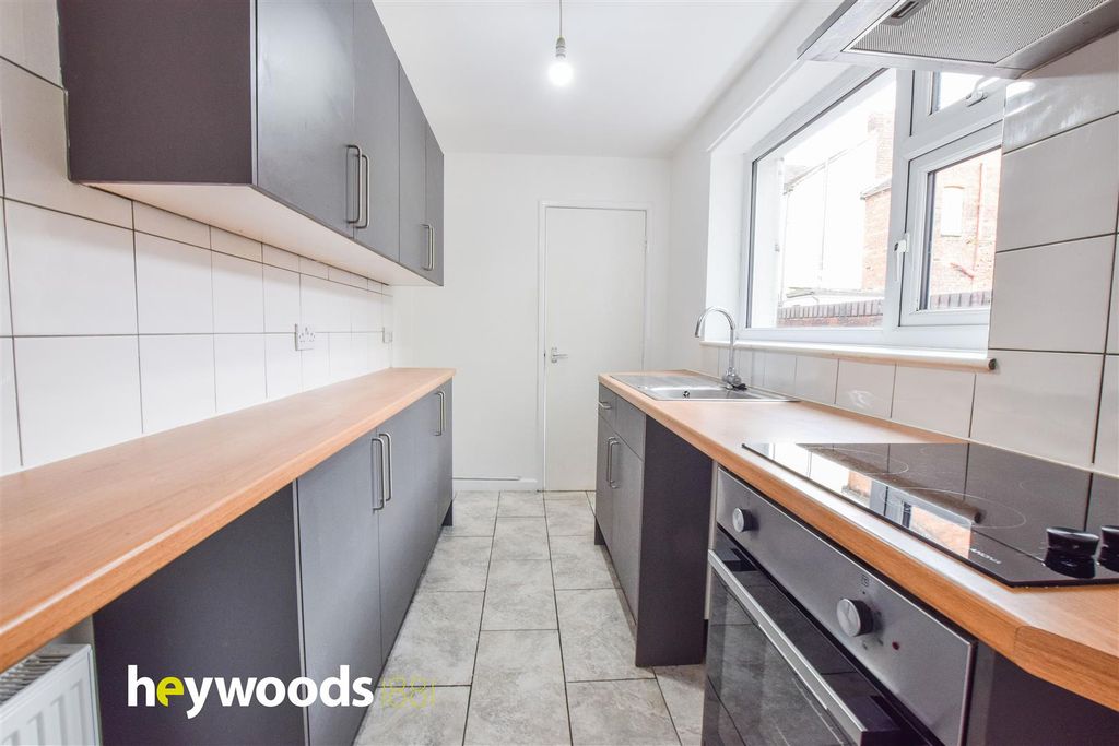 Property photo 2 of 7 Dsc_0851