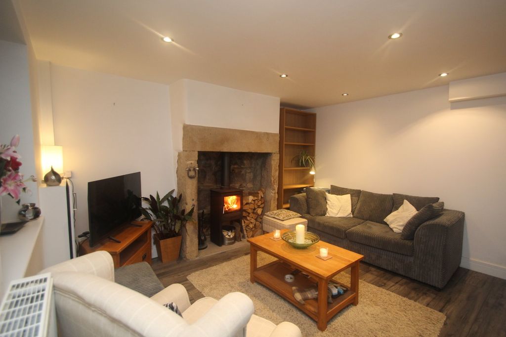 Property photo 3 of 9 Picture No. 14