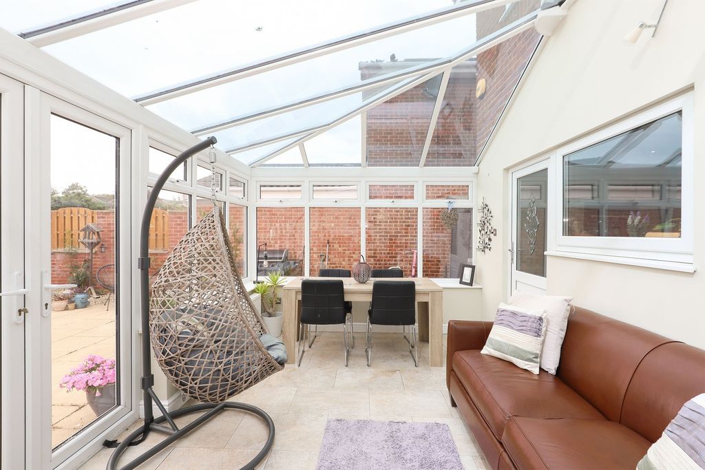 Property photo 3 of 25