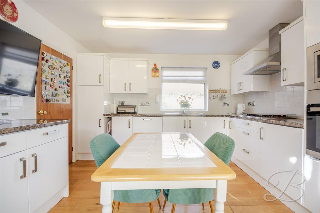 Property photo 2 of 34 Ccltd-4.Jpg