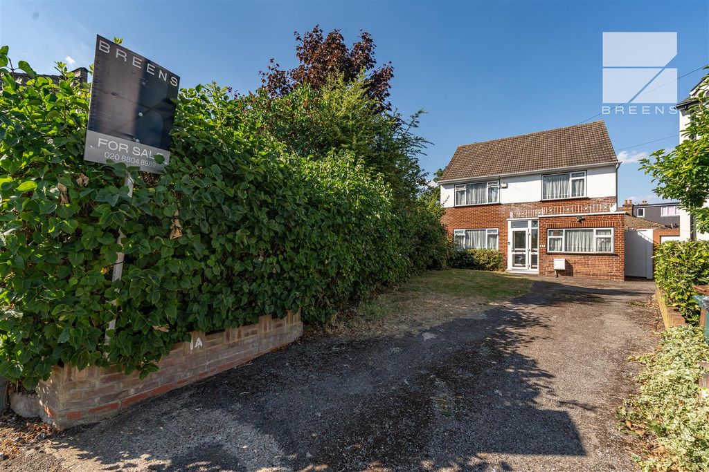 Property photo 1 of 36 1A, Preston Avenue_0053.Jpg