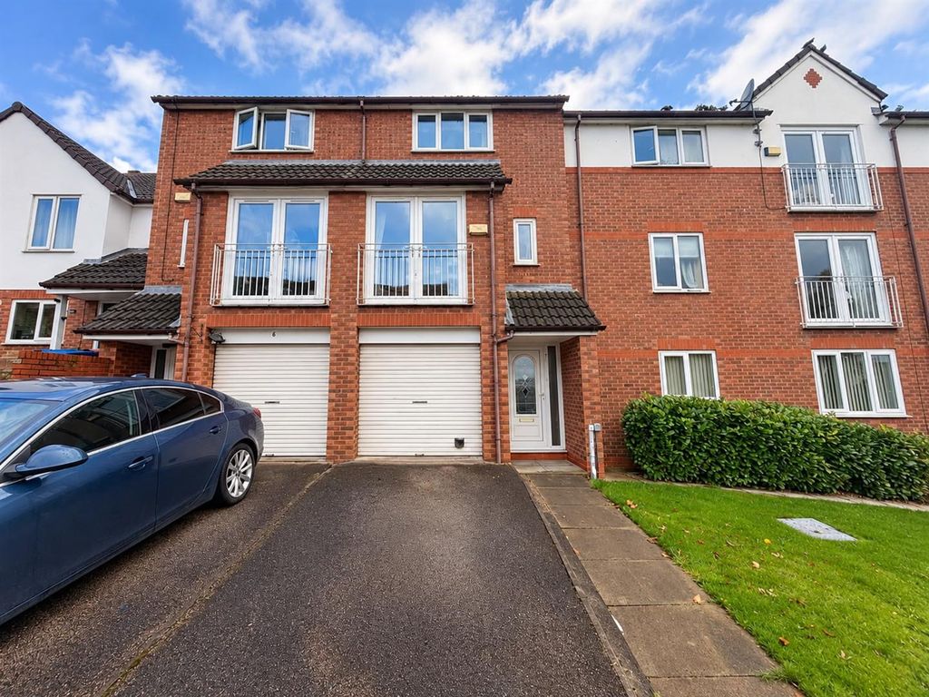 Property photo 1 of 17 15
