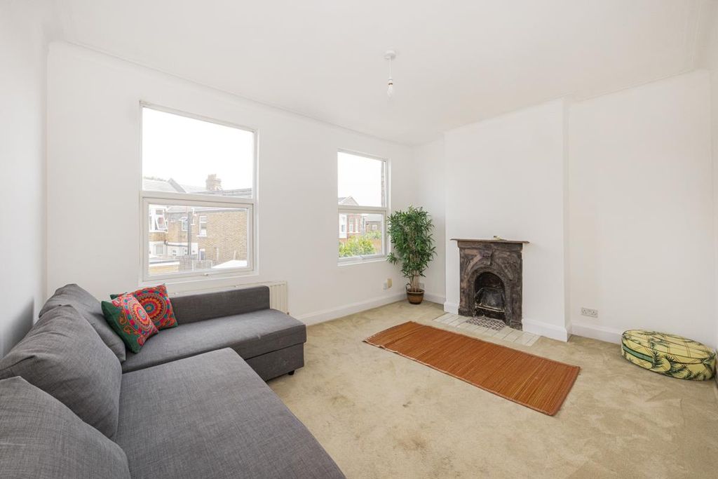 Property photo 3 of 14 3.Jpg