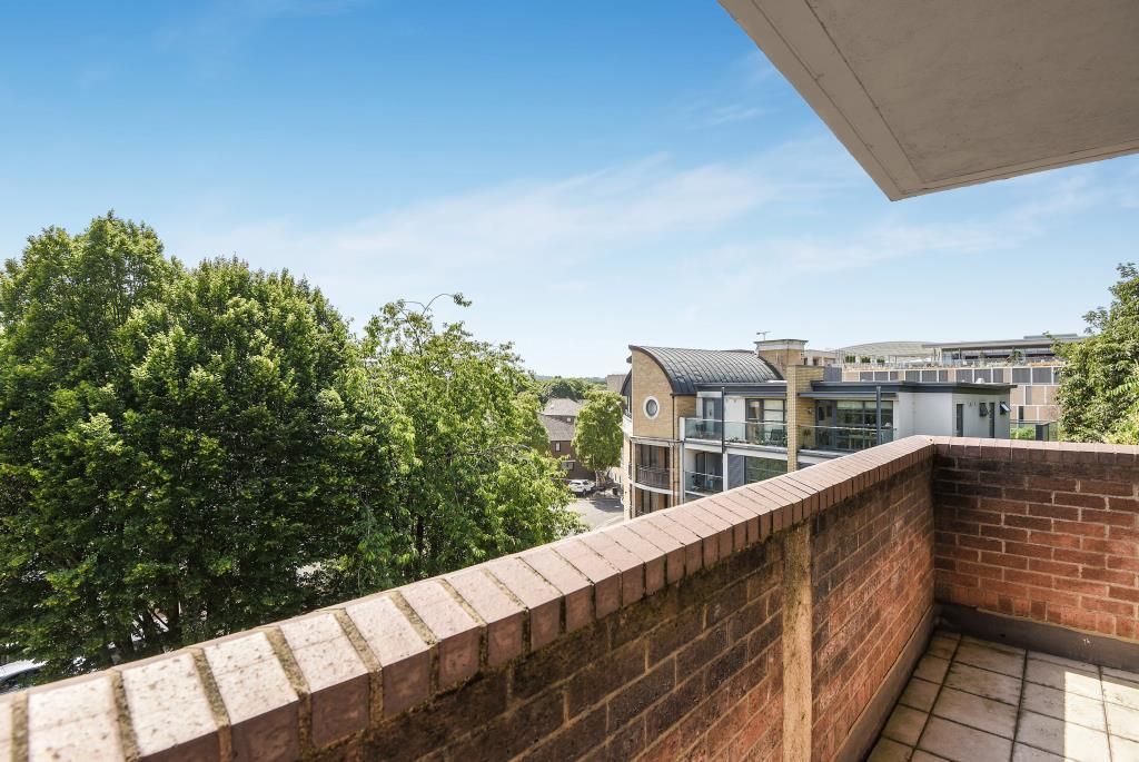 Property photo 2 of 10 Balcony