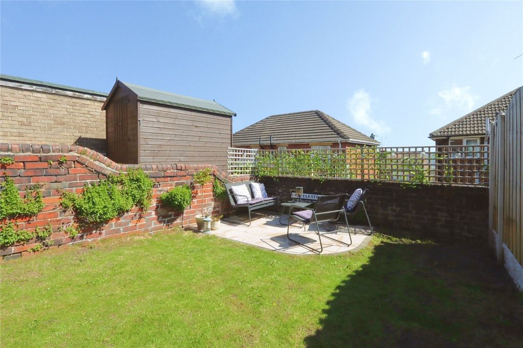 Property photo 2 of 20 Picture No. 77