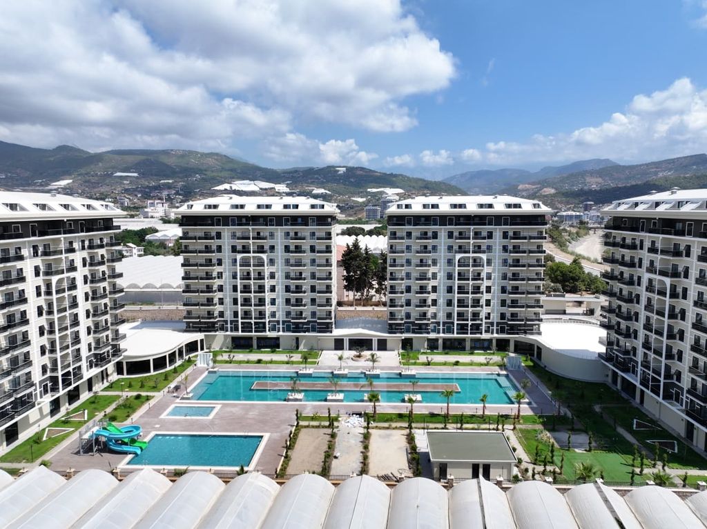 Property photo 2 of 19 Brand-New Alanya Apartment For Sale - Main View Of The Luxury Complex