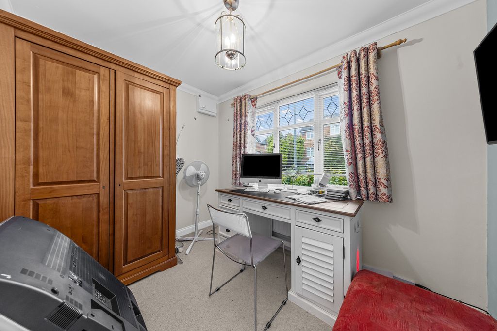 Additional image 14 of 4 bed detached house for saleMillennium Close, Kettering NN15