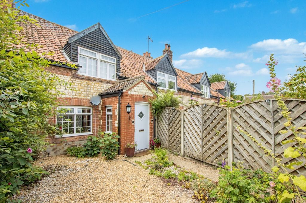 Property photo 1 of 27 4390401