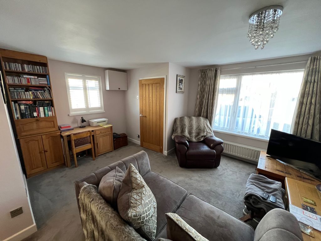 Property photo 2 of 16 Img_8686