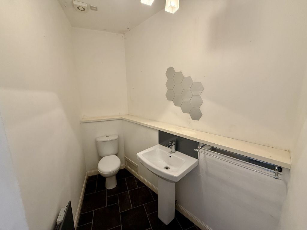 Property photo 3 of 12 Shower Room