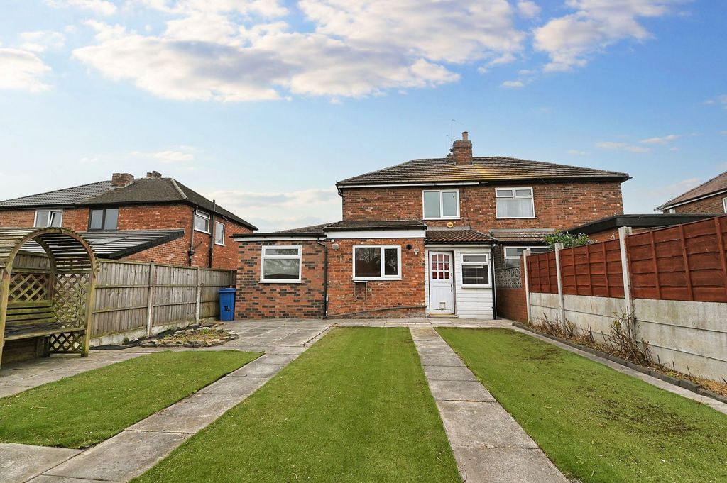 Property photo 2 of 15