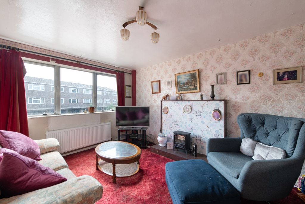 Property photo 2 of 20 5339491