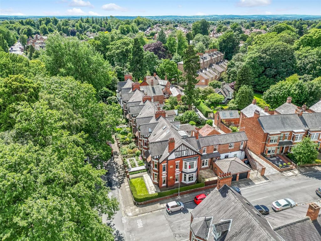 Property photo 2 of 34 Dji_0990.Jpg