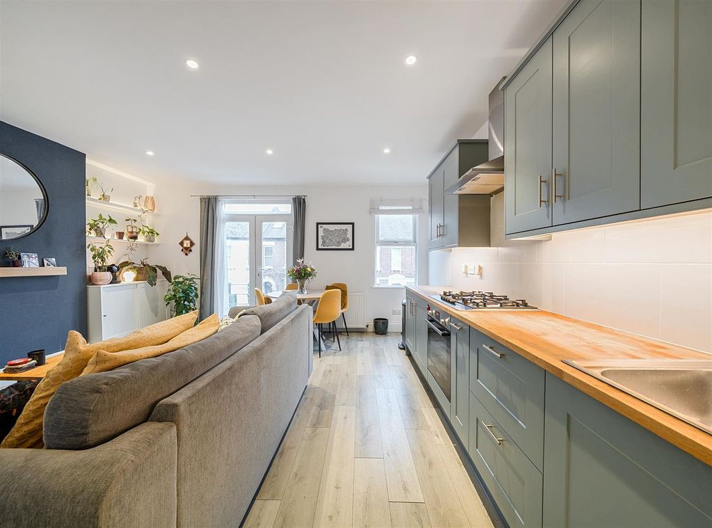 Property photo 2 of 10 19023481 (3).Jpg