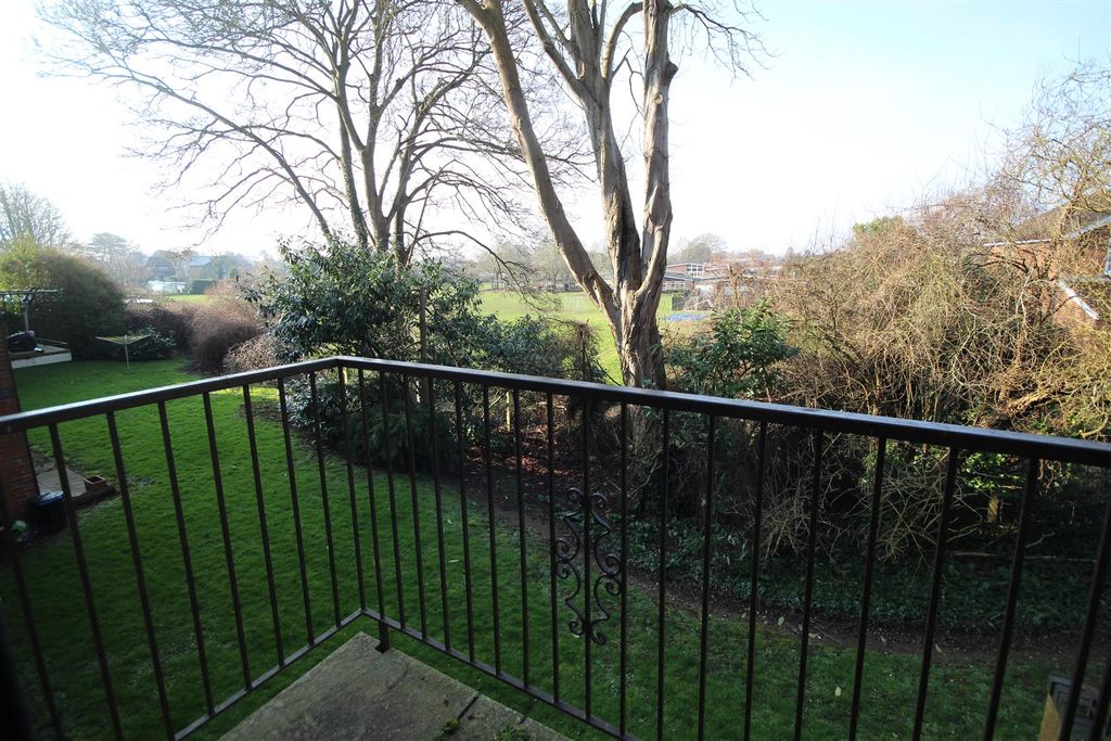 Property photo 2 of 7 Img_8884.Jpg