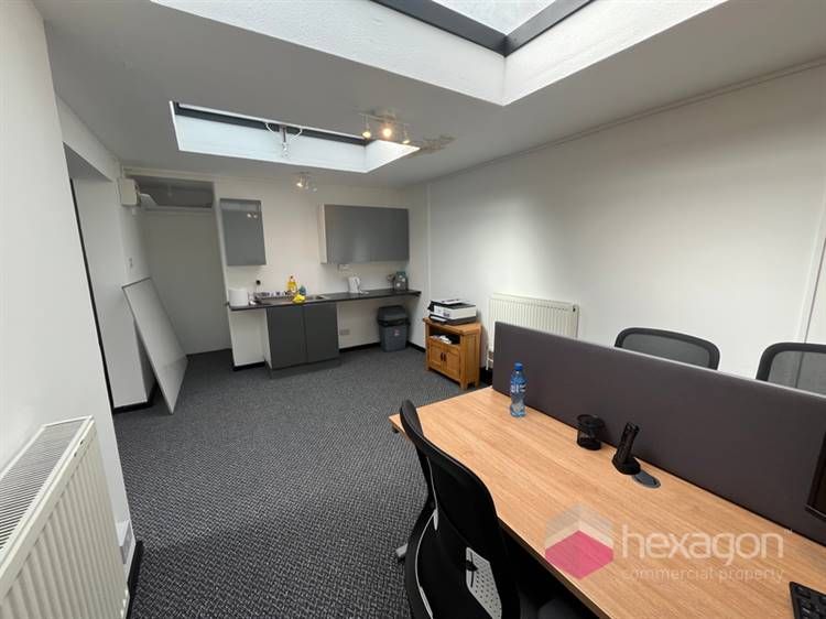 Property photo 3 of 8