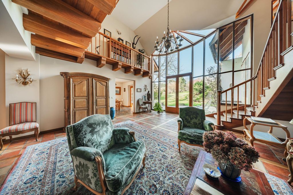 Property photo 1 of 15 Image