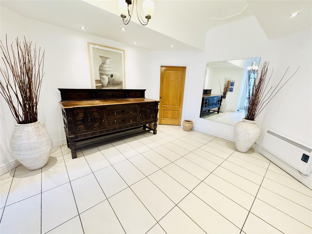 Property photo 2 of 15 Img_0660.Jpg