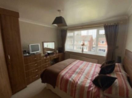 Property photo 1 of 4