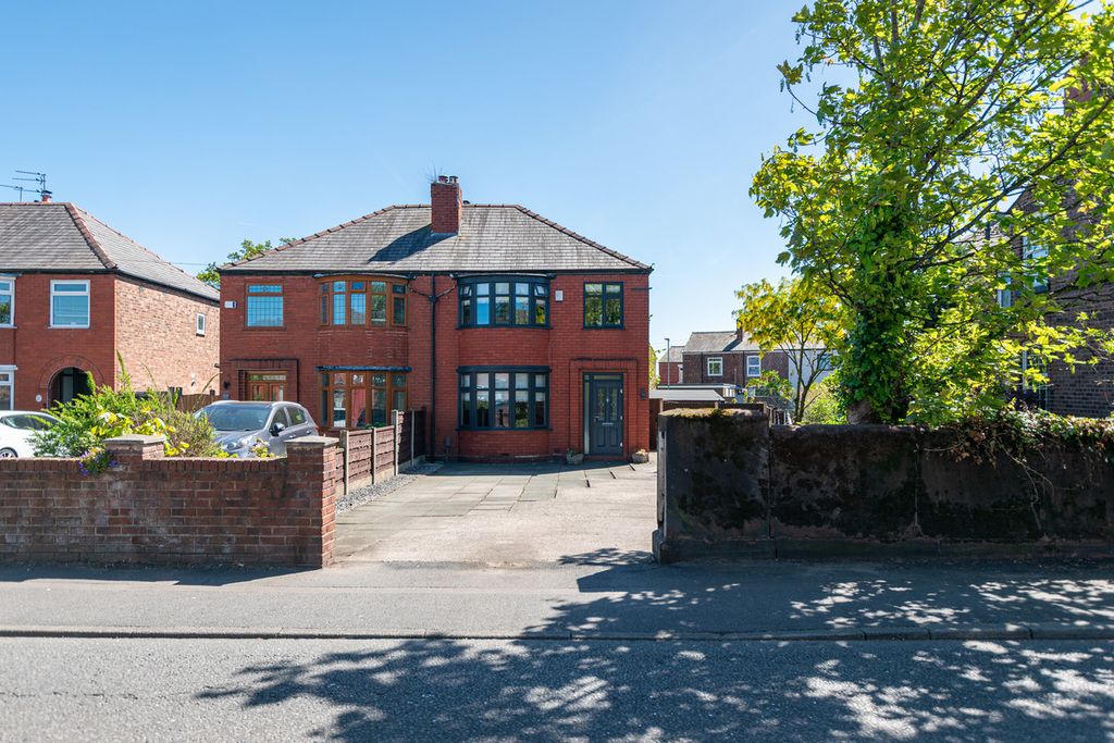 Property photo 1 of 29