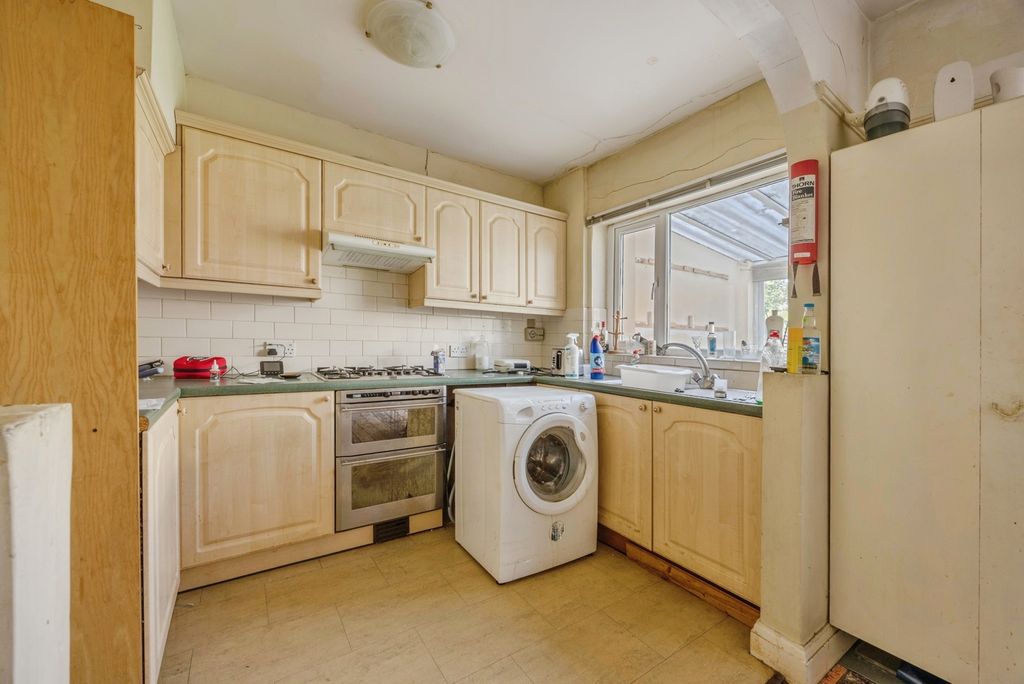 Property photo 3 of 20 Pbox-Img.Jpg