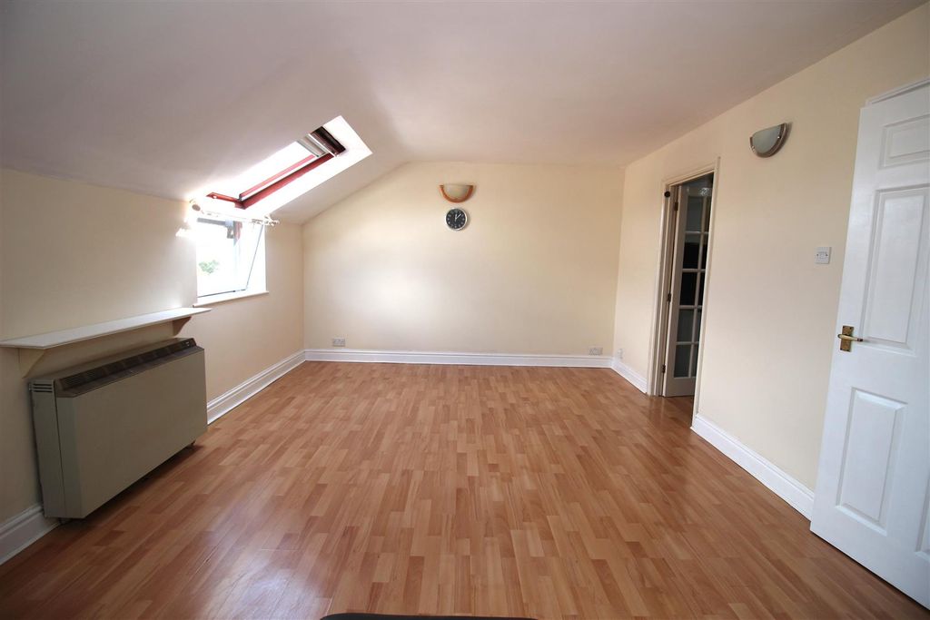 Property photo 2 of 11 Img_3360.Jpg