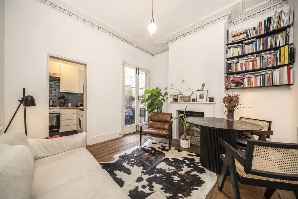 Property photo 2 of 8 Living Room