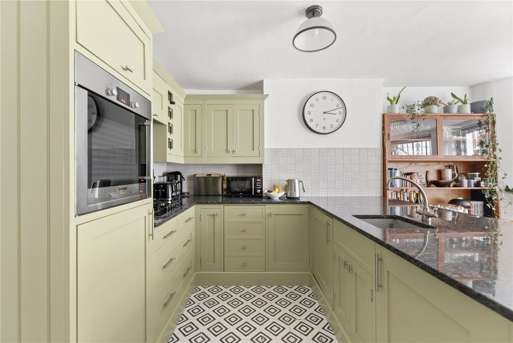 Property photo 3 of 18 Picture No. 07