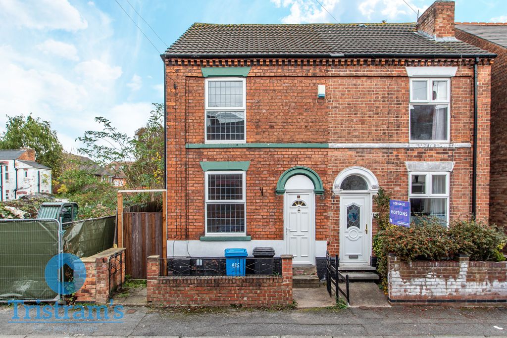 Property photo 1 of 16